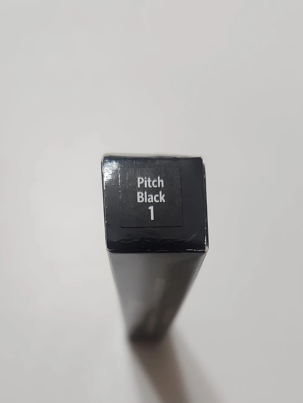 BOBBI BROWN Pitch Black Perfectly Defined Gel Eyeliner